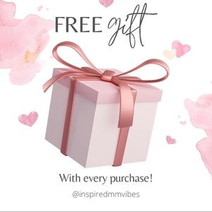 FREE GIFT WITH EVERY PURCHASE 💃🏻💃🏻💃🏻